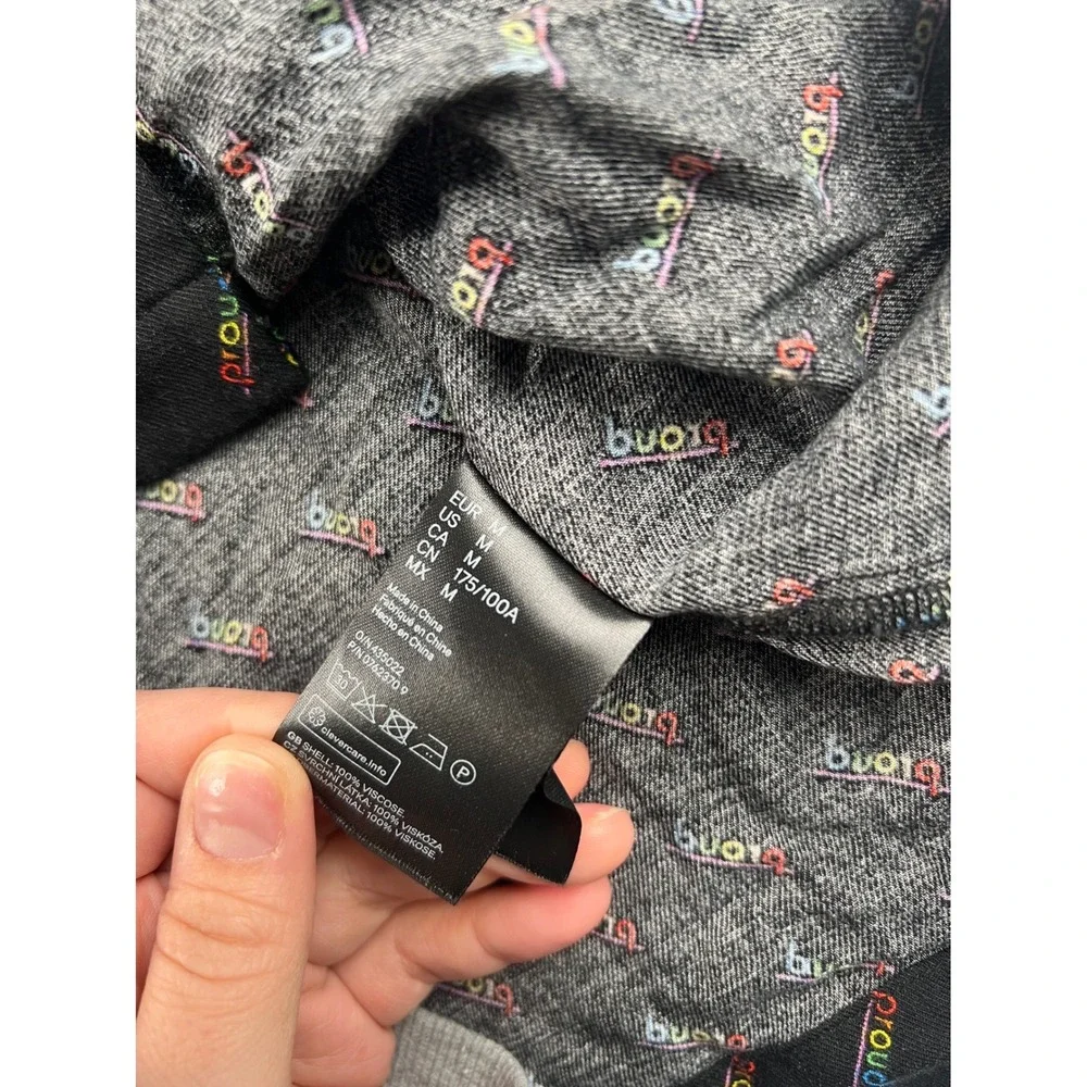 HM Mens Proud Rainbow Script Button Down Shirt Black‎ Viscose Camp Collar Medium